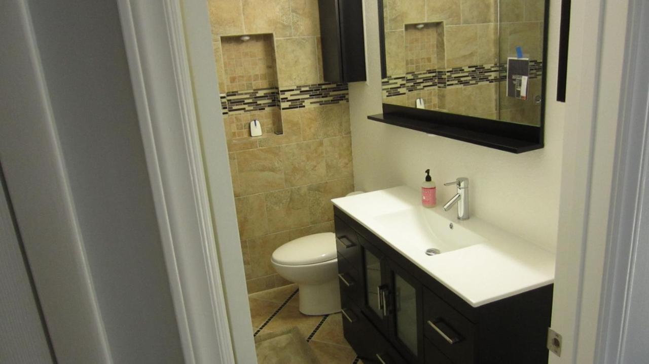 Modern/Retro Condo Highpoint Εξωτερικό φωτογραφία